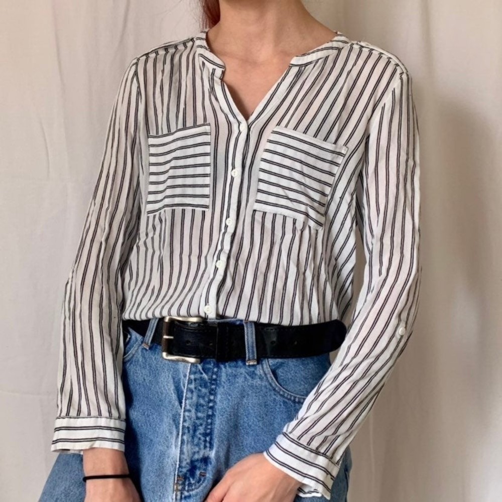 H&M Long Sleeve Button Up Shirt